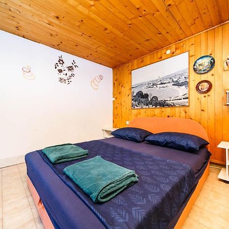 Guesthouse Ivkovic Krk Town Luaran gambar