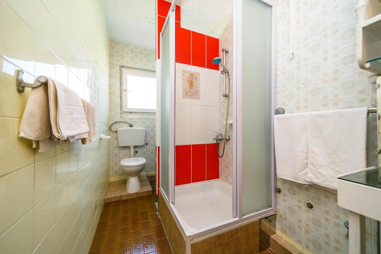 Guesthouse Ivkovic Krk Town Luaran gambar