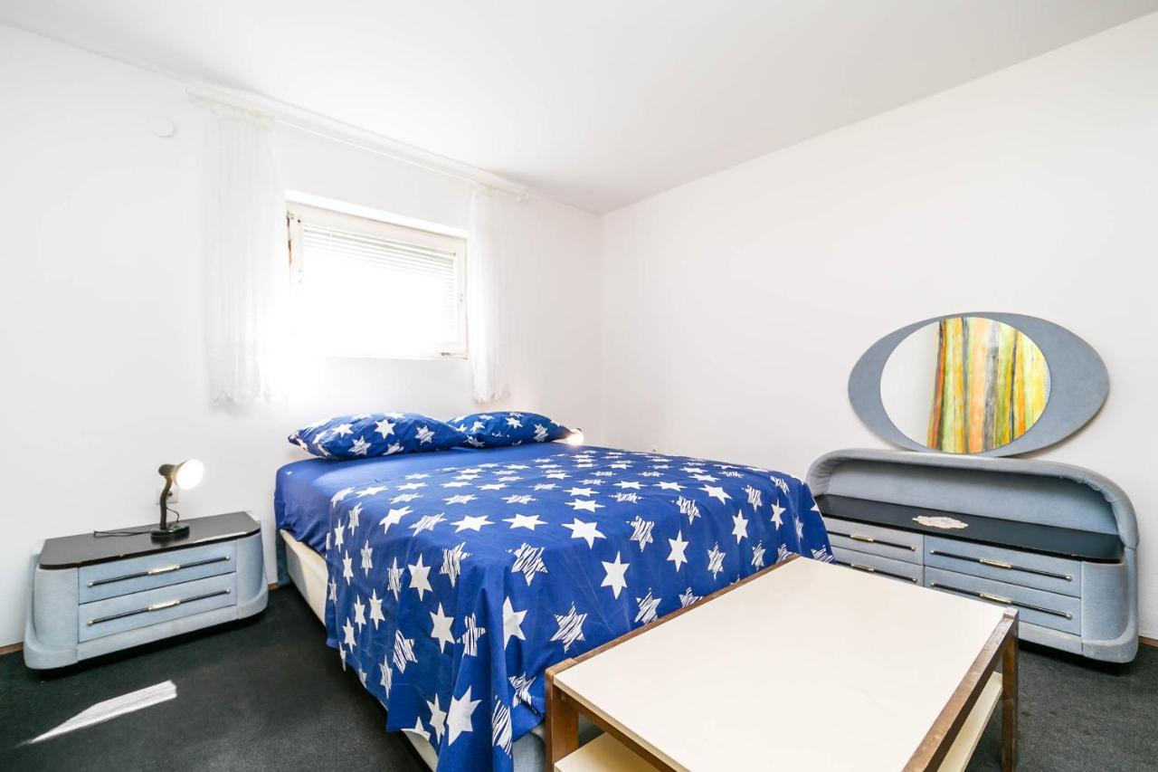Guesthouse Ivkovic Krk Town Luaran gambar